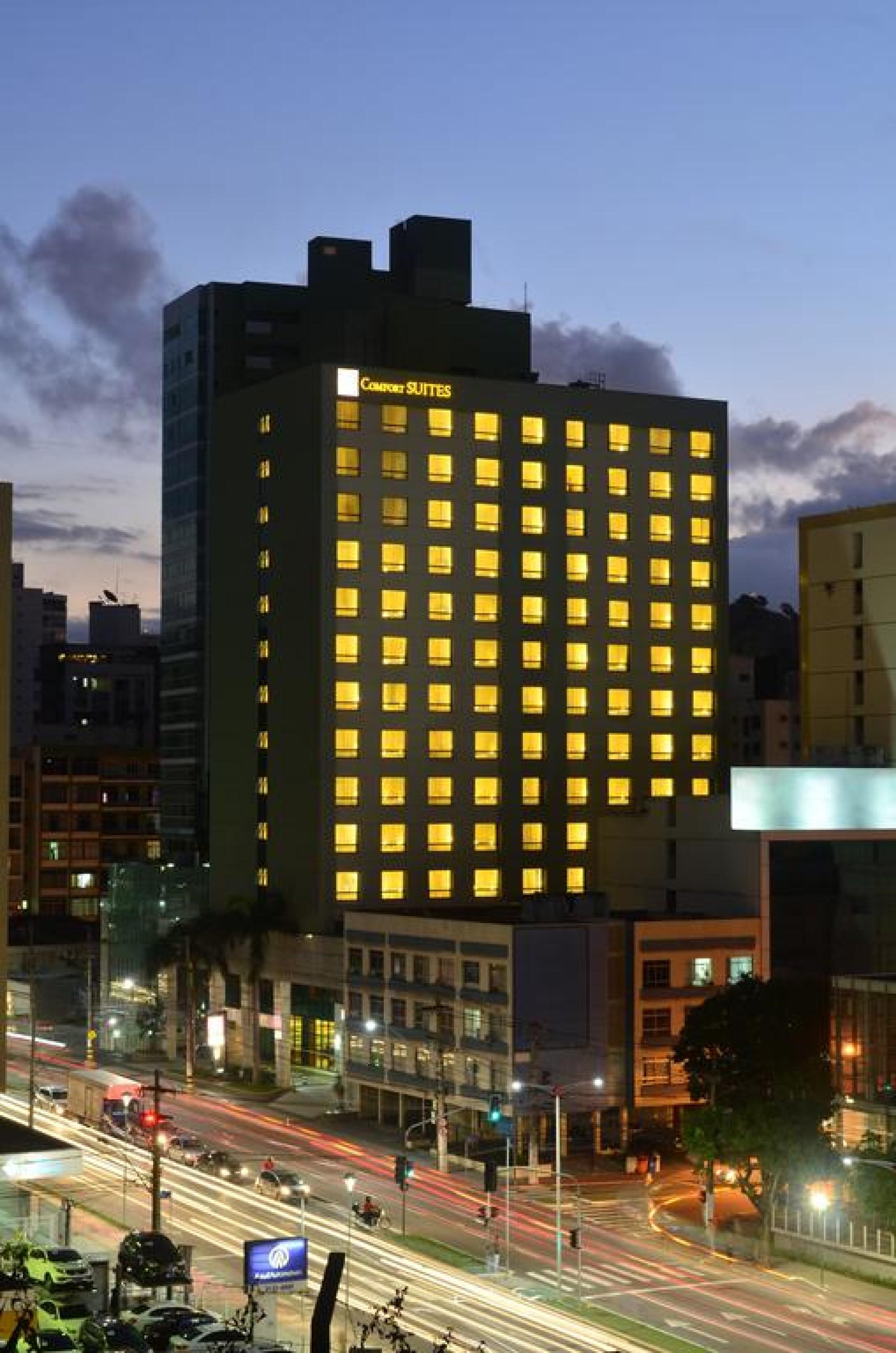 Comfort Suites Віторія Екстер'єр фото