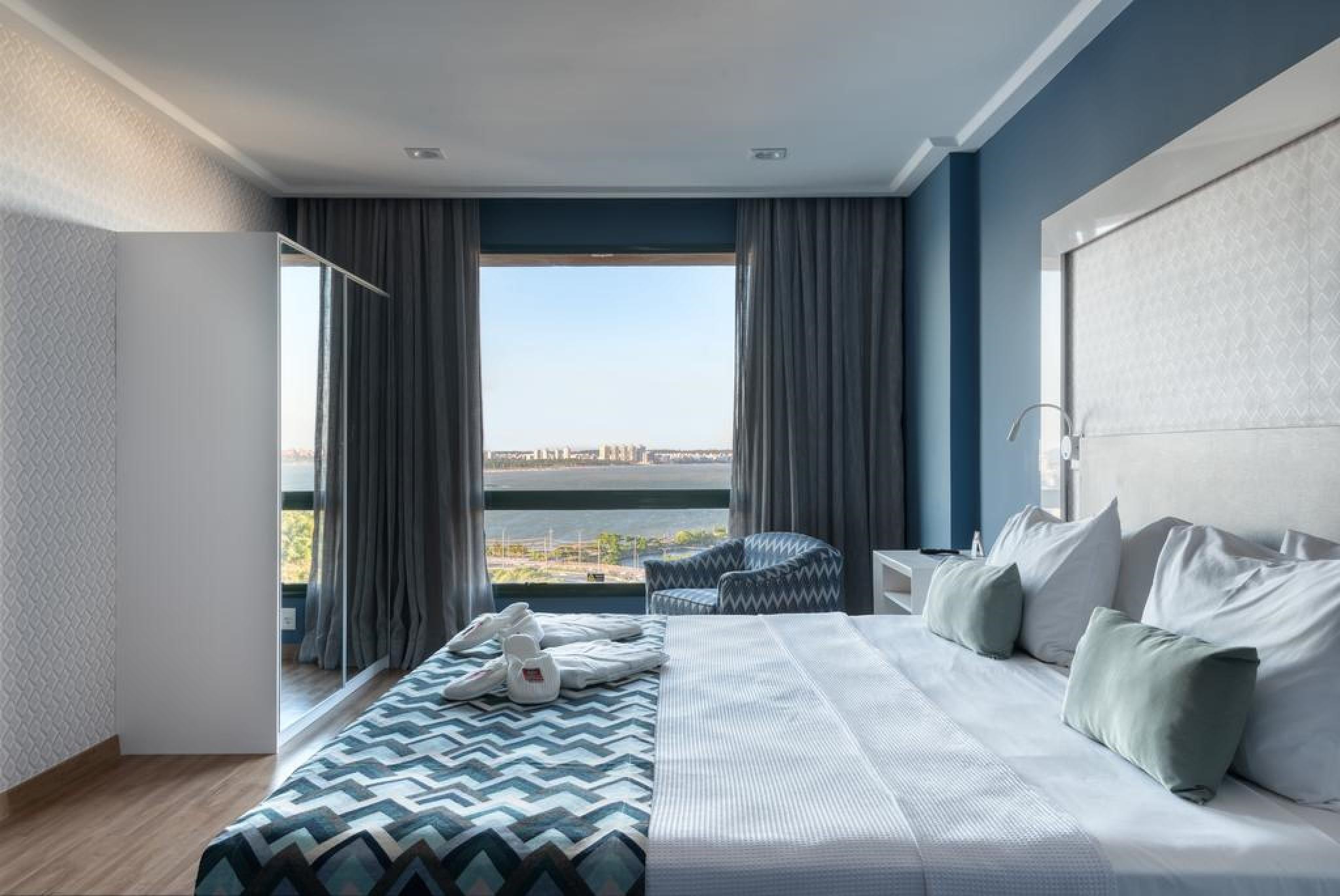 Comfort Suites Віторія Екстер'єр фото