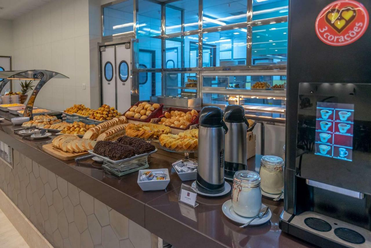 Comfort Suites Віторія Екстер'єр фото